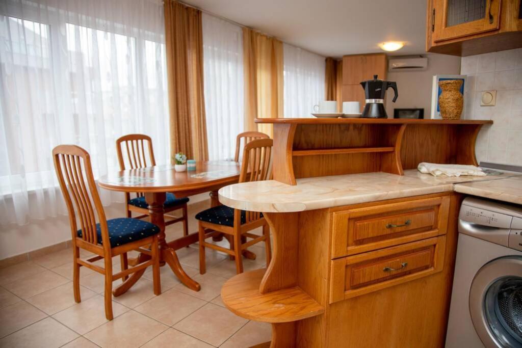 Convenient 1-Bedroom Flat Next To Harmanite Beach Σωζόπολη Εξωτερικό φωτογραφία