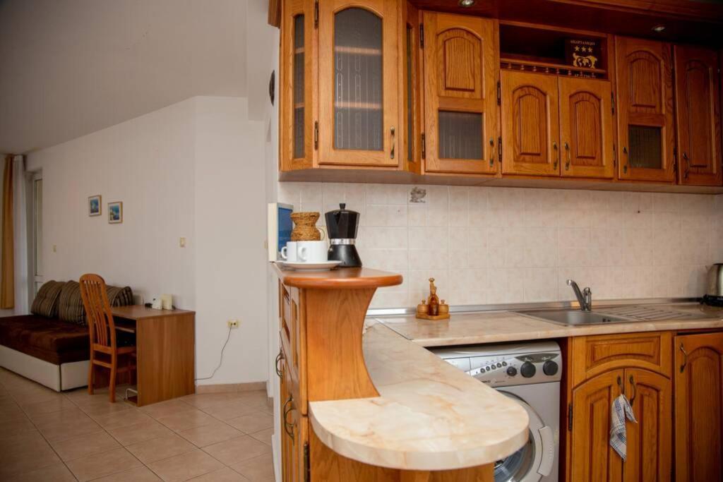 Convenient 1-Bedroom Flat Next To Harmanite Beach Σωζόπολη Εξωτερικό φωτογραφία
